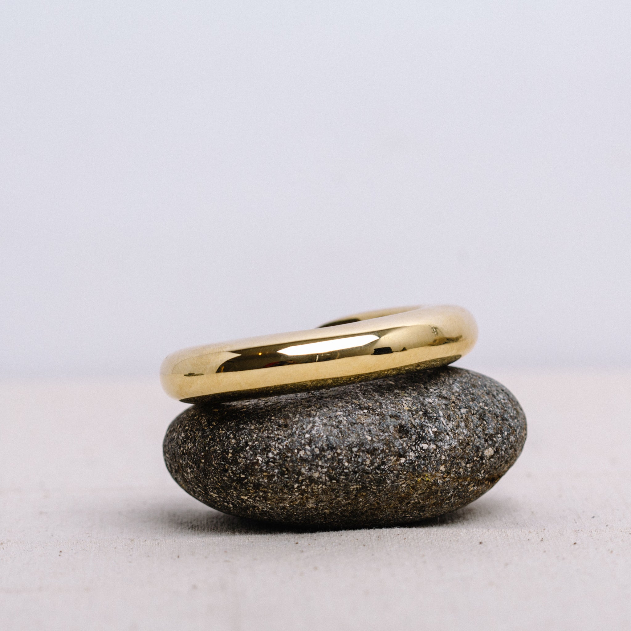 EGG BRACELET || LILA RICE