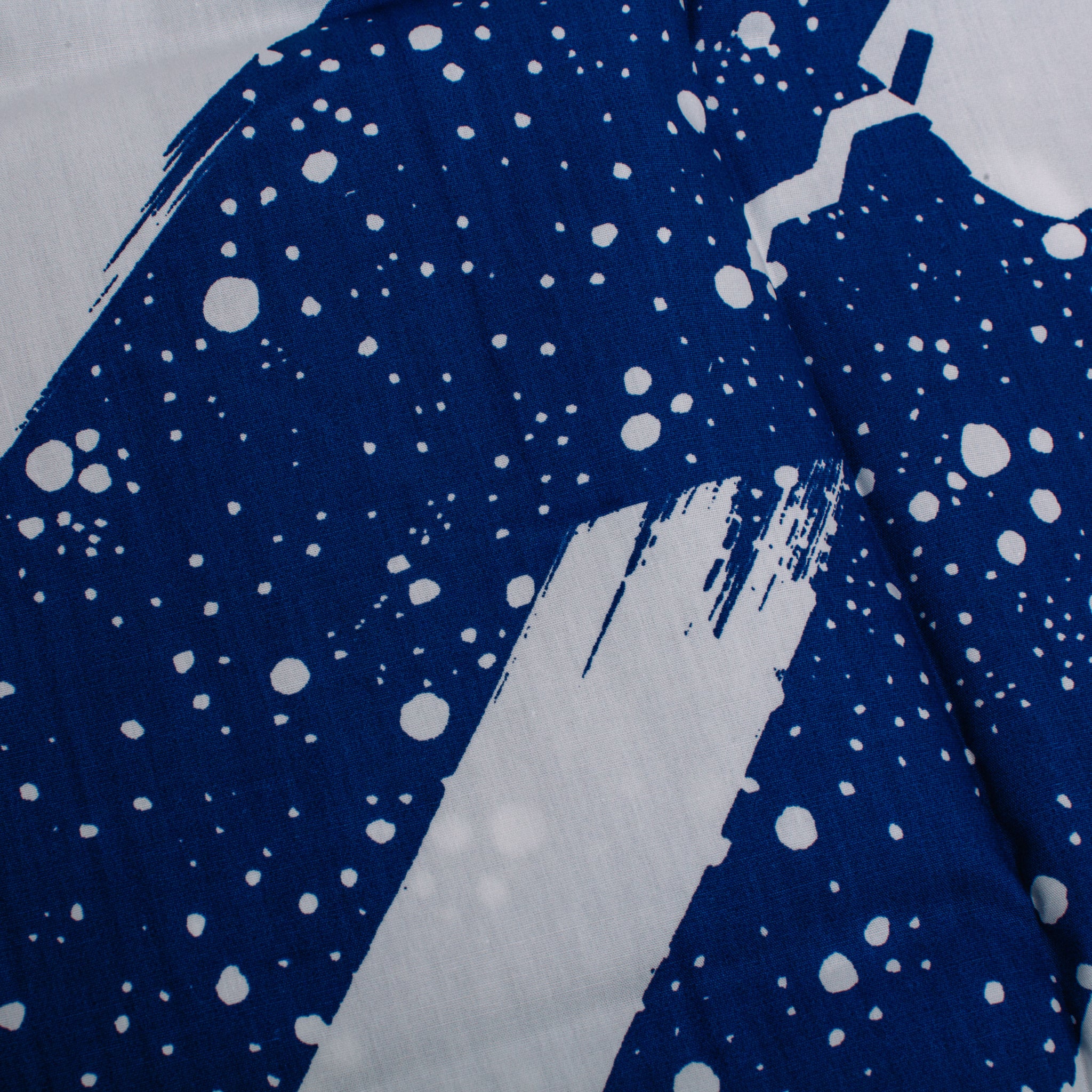 ACCORD COMET PILLOWCASE || GRAVEL & GOLD