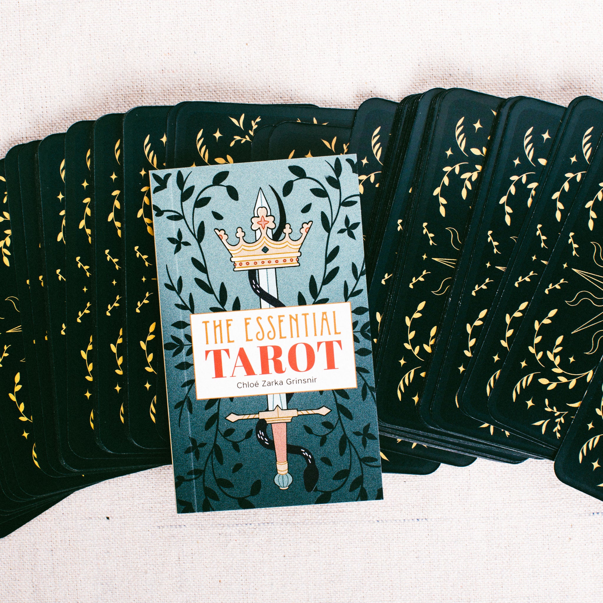 THE ESSENTIAL TAROT