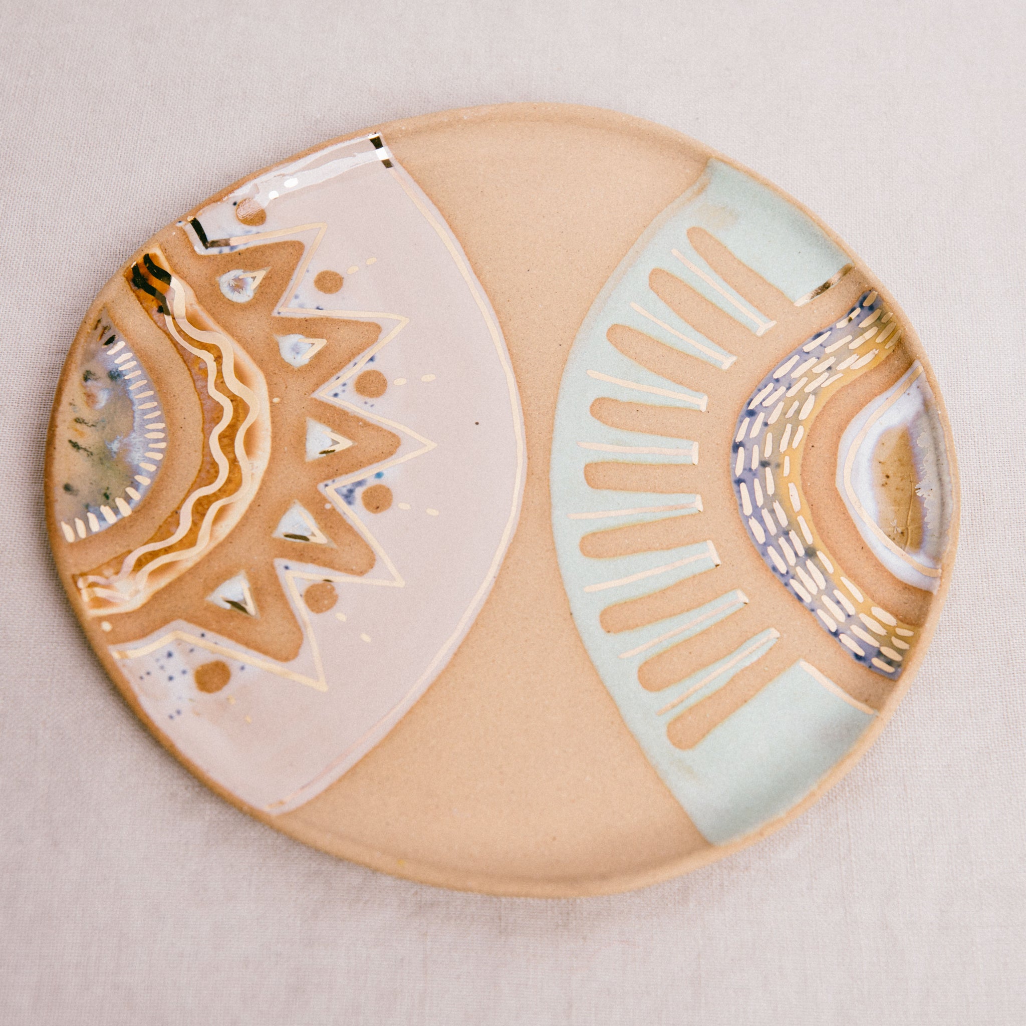 CERAMIC MINI PLATE || #4 || CURIOUS CLAY
