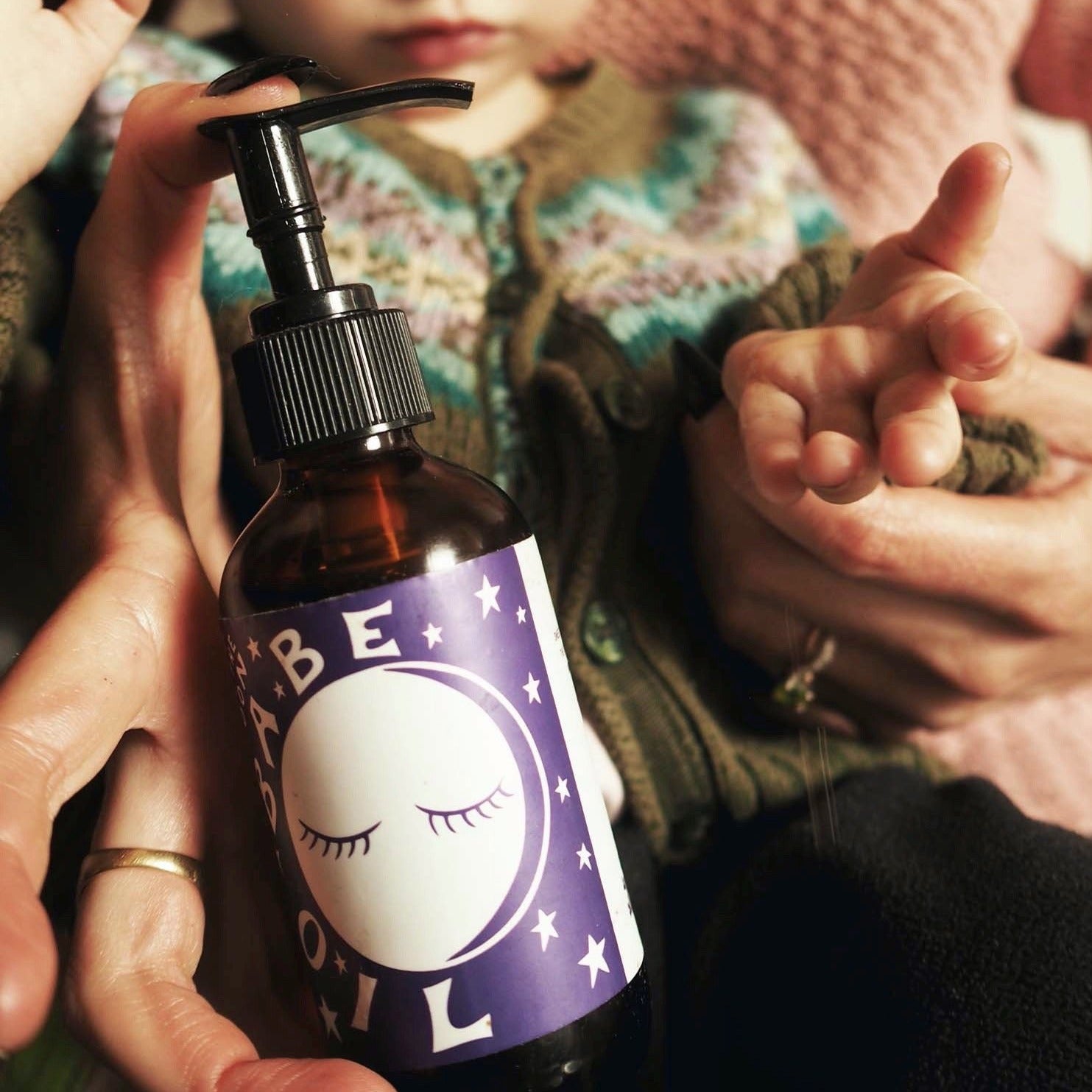 BABE OIL || FAT AND THE MOON