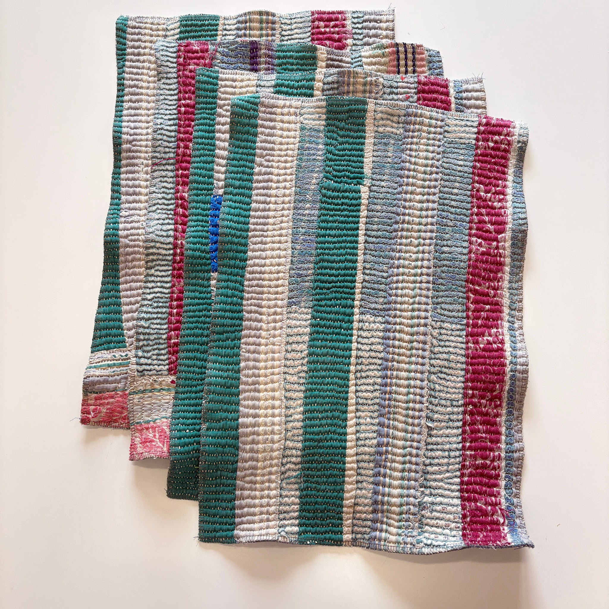 SET OF 4 PLACEMATS || #123 || ALOKA HOME