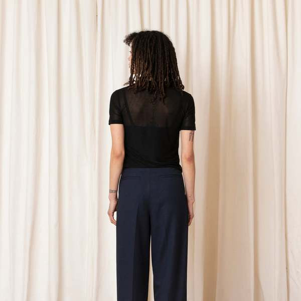BLACK MESH T SHIRT || ALI GOLDEN