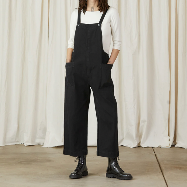 BLACK OVERALL JUMPER || ALI GOLDEN