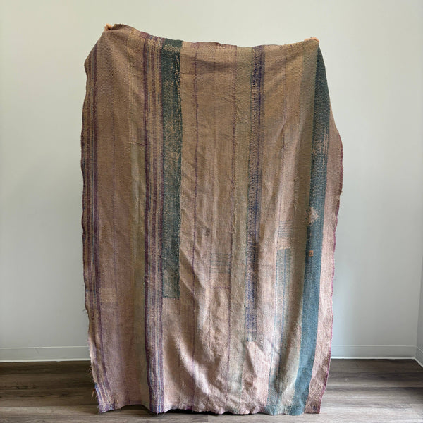 RICHIE QUILT || ALOKA HOME