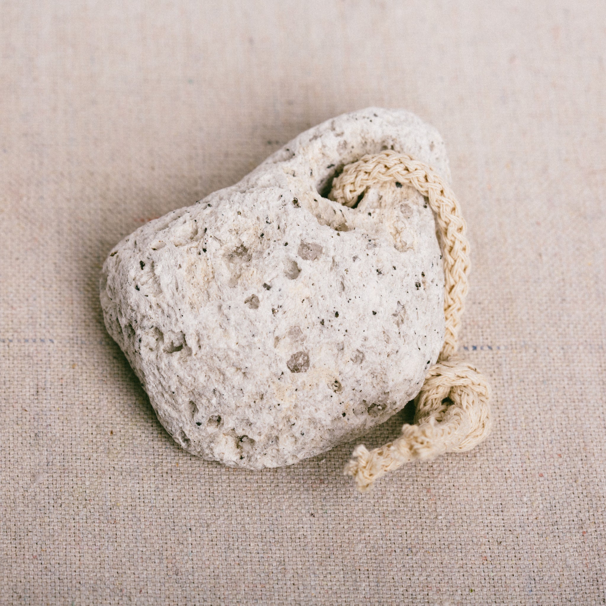 PUMICE STONE ||IRIS HANTVERK