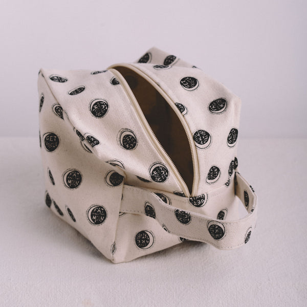 TOILETRY BAG || FAT AND THE MOON